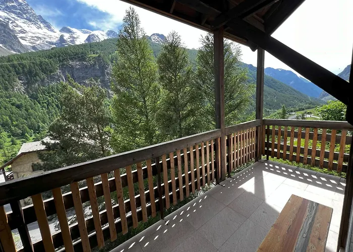 Appartement Lumineux, Grand Balcon, Vue Sur La Meije